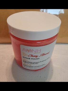 Aminnah Cherry Almond Sugar Polish .